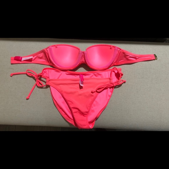 VICTORIA’S SECRET BIKINI 👙 SET TOP 32B BOTTOM M - Picture 5 of 5